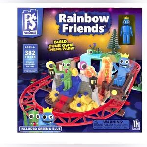 Rainbow Friends Deluxe Playset - Green, Blue, and Red